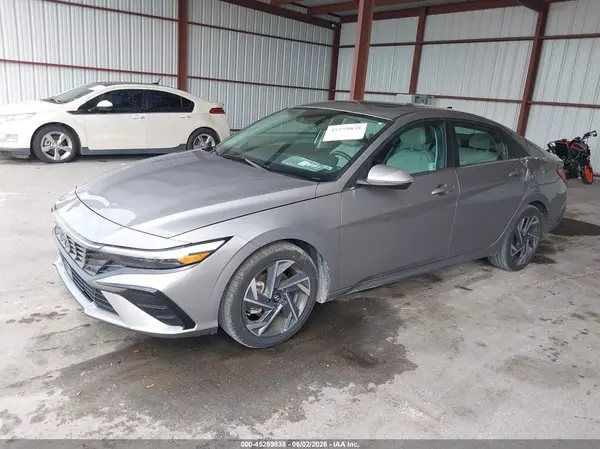 KMHLP4DG0SU903411 2025 HYUNDAI ELANTRA - Image 2