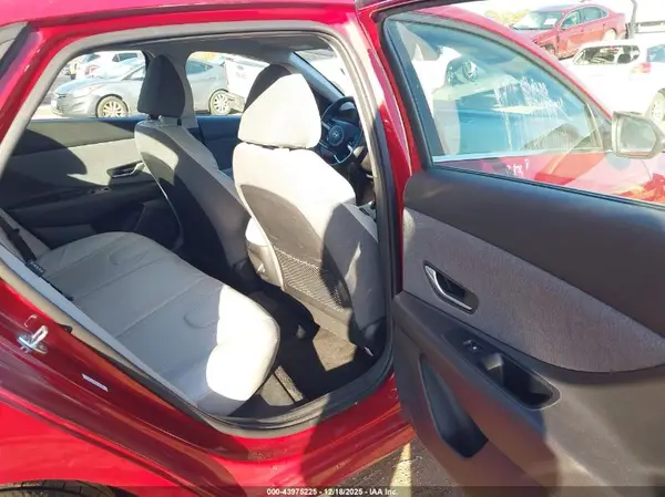 KMHLP4DG0SU910942 2025 HYUNDAI ELANTRA - Image 8