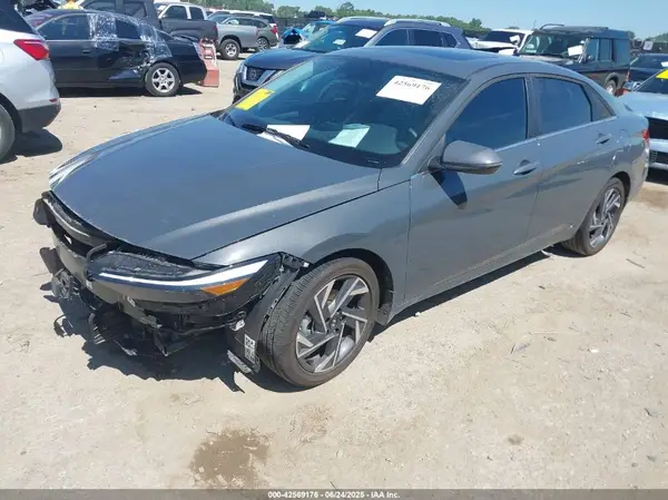 KMHLP4DG0SU932830 2025 HYUNDAI ELANTRA - Image 2