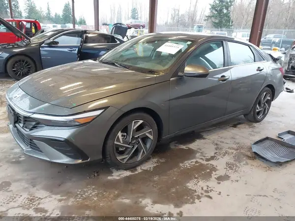 KMHLP4DG0SU942628 2025 HYUNDAI ELANTRA - Image 2