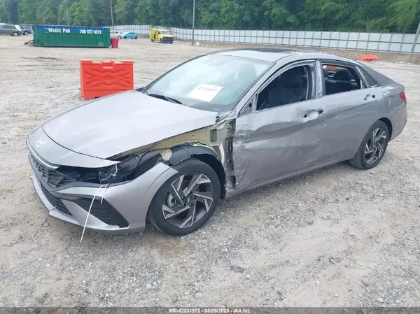 KMHLP4DG1RU665952 2024 HYUNDAI ELANTRA - Image 2