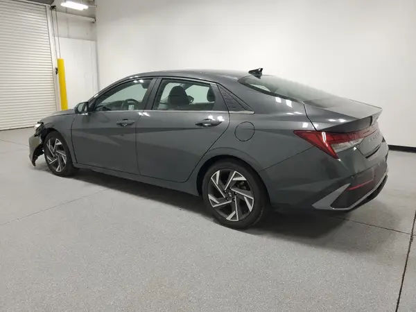 KMHLP4DG1RU740410 2024 HYUNDAI ELANTRA - Image 2