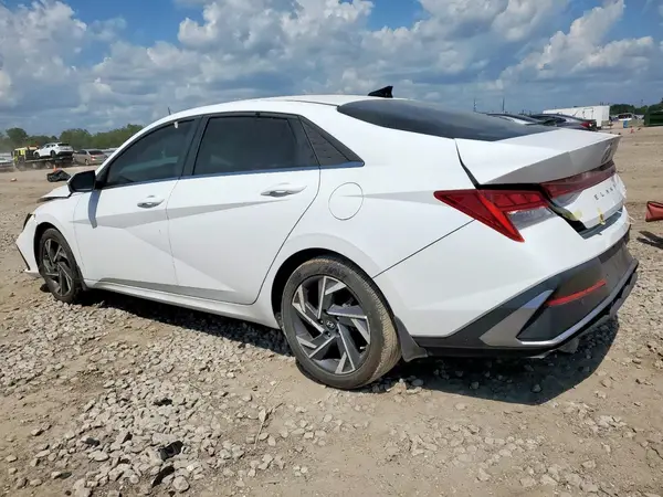 KMHLP4DG1RU742111 2024 HYUNDAI ELANTRA - Image 2