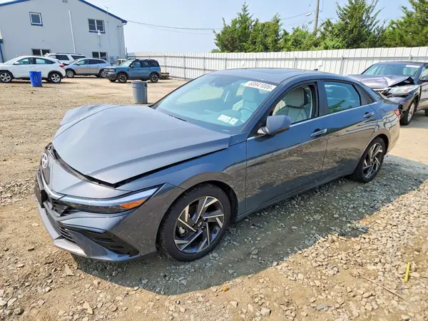 KMHLP4DG1RU760687 2024 HYUNDAI ELANTRA - Image 1