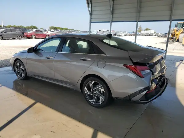 KMHLP4DG1RU763797 2024 HYUNDAI ELANTRA - Image 2