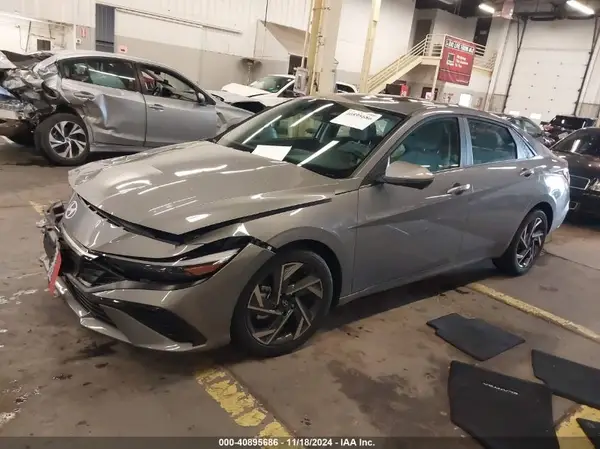 KMHLP4DG1RU816367 2024 HYUNDAI ELANTRA - Image 2