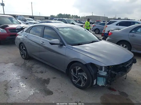 KMHLP4DG1RU827823 2024 HYUNDAI ELANTRA - Image 1