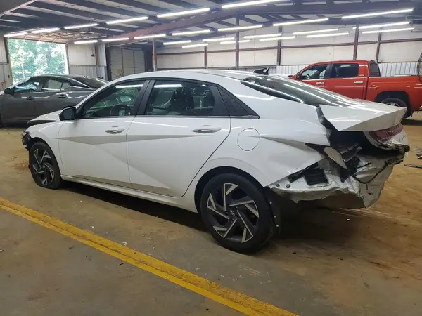 KMHLP4DG1RU834187 2024 HYUNDAI ELANTRA - Image 2