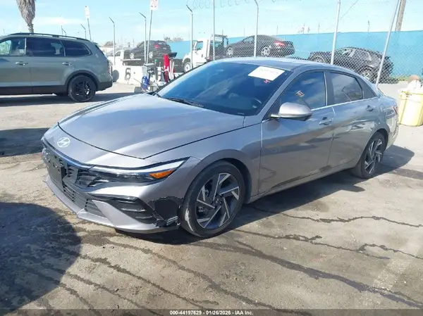 KMHLP4DG1RU835971 2024 HYUNDAI ELANTRA - Image 2