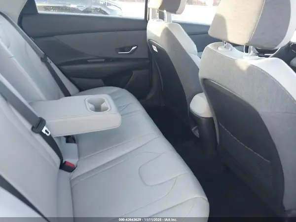 KMHLP4DG1SU027738 2025 HYUNDAI ELANTRA - Image 8