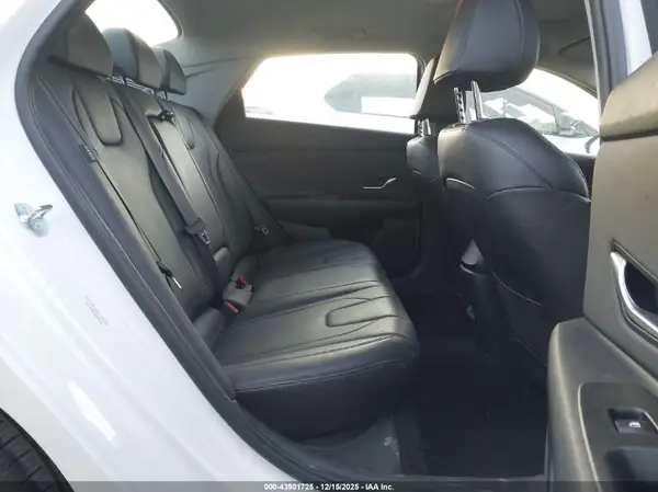 KMHLP4DG1SU029165 2025 HYUNDAI ELANTRA - Image 8