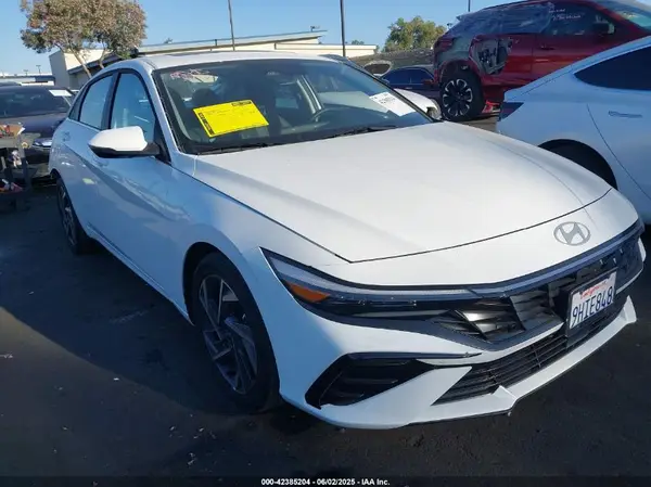 KMHLP4DG1SU867602 2025 HYUNDAI ELANTRA - Image 1