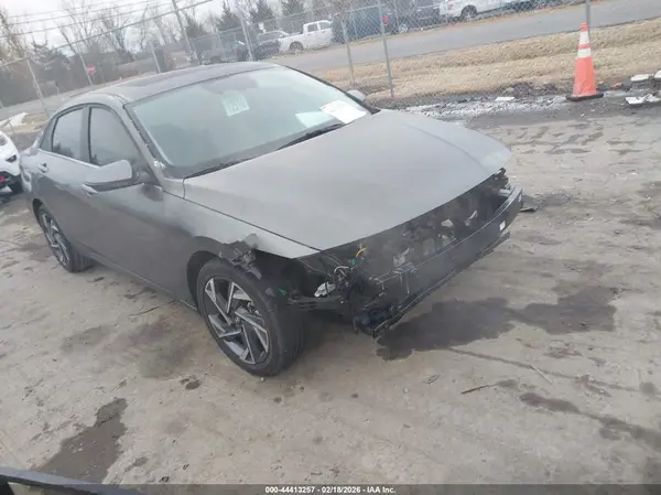 KMHLP4DG1SU867857 2025 HYUNDAI ELANTRA - Image 1