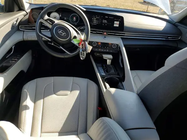 KMHLP4DG1SU945814 2025 HYUNDAI ELANTRA - Image 8