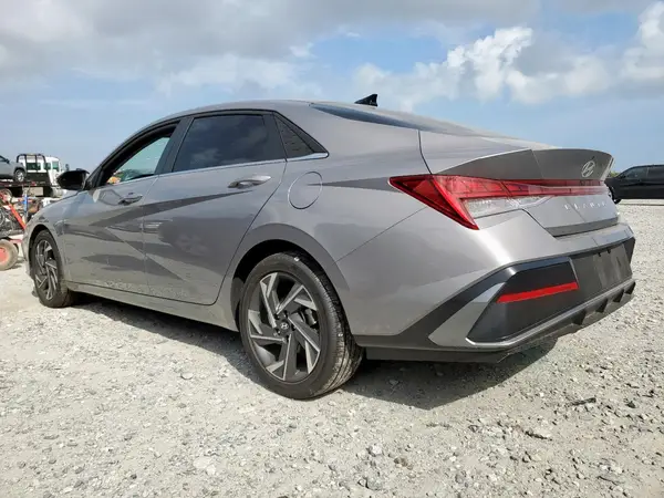 KMHLP4DG1SU994902 2025 HYUNDAI ELANTRA - Image 2