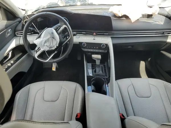 KMHLP4DG2RU635892 2024 HYUNDAI ELANTRA - Image 8