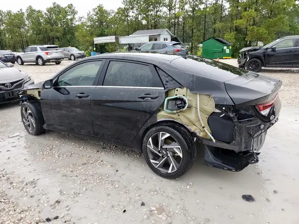 KMHLP4DG2RU641062 2024 HYUNDAI ELANTRA - Image 2
