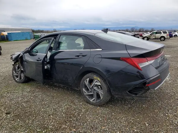 KMHLP4DG2RU652790 2024 HYUNDAI ELANTRA - Image 2