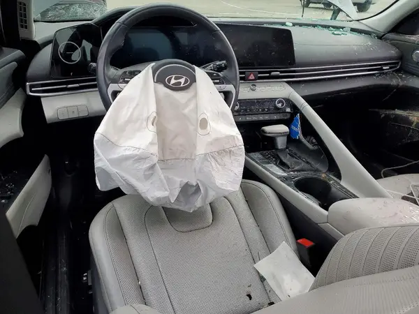 KMHLP4DG2RU652790 2024 HYUNDAI ELANTRA - Image 8