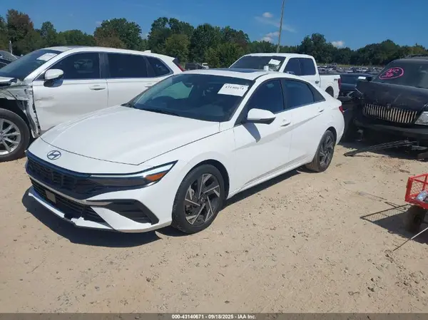 KMHLP4DG2RU661845 2024 HYUNDAI ELANTRA - Image 2
