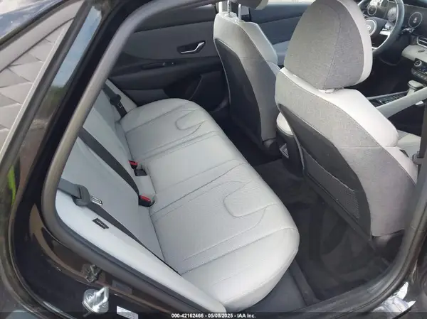 KMHLP4DG2RU677351 2024 HYUNDAI ELANTRA - Image 8