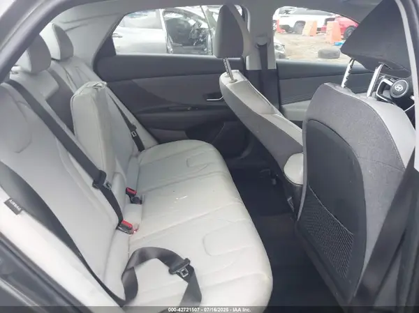 KMHLP4DG2RU710428 2024 HYUNDAI ELANTRA - Image 8