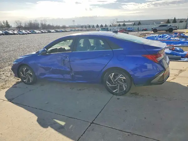KMHLP4DG2RU771150 2024 HYUNDAI ELANTRA - Image 2