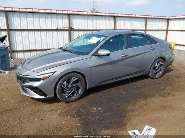 KMHLP4DG2RU792922 2024 HYUNDAI ELANTRA - Image 2