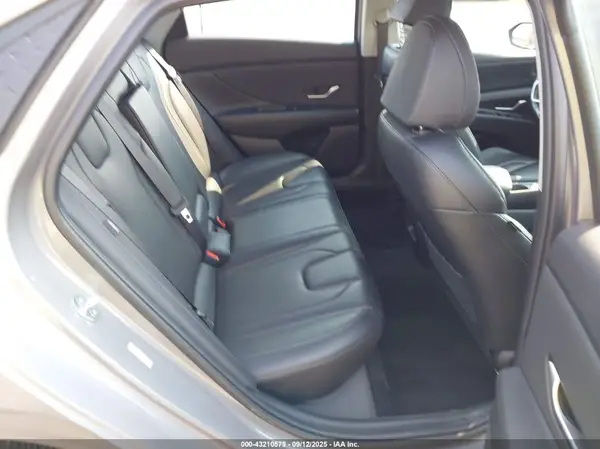 KMHLP4DG2RU792922 2024 HYUNDAI ELANTRA - Image 8