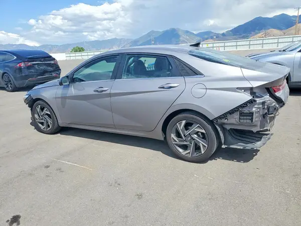 KMHLP4DG2RU795724 2024 HYUNDAI ELANTRA - Image 2