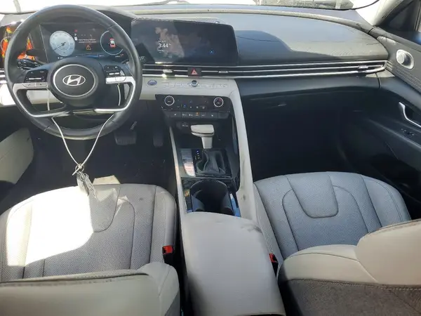 KMHLP4DG2RU795724 2024 HYUNDAI ELANTRA - Image 8