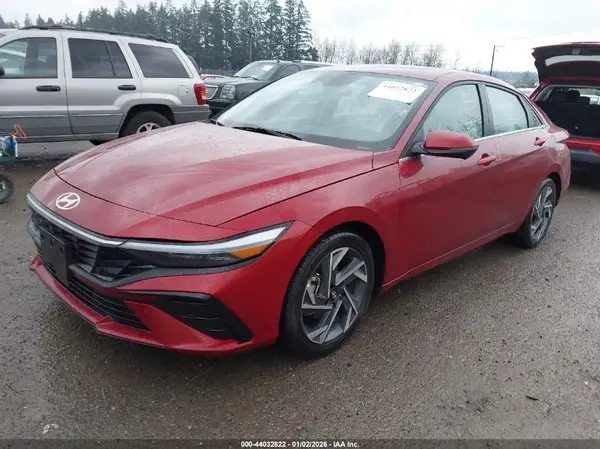 KMHLP4DG2RU797800 2024 HYUNDAI ELANTRA - Image 2