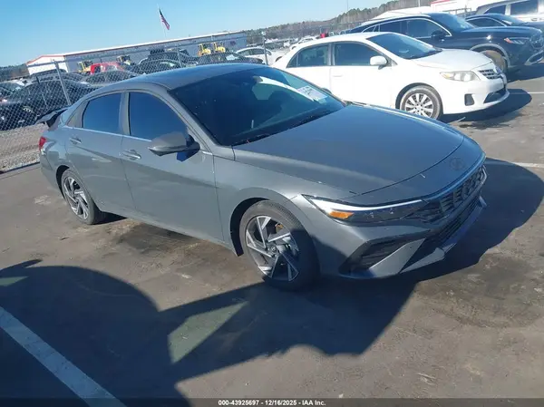 KMHLP4DG2RU818418 2024 HYUNDAI ELANTRA - Image 1