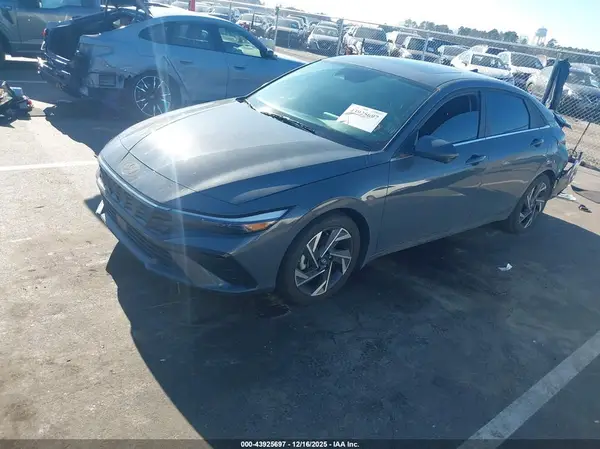 KMHLP4DG2RU818418 2024 HYUNDAI ELANTRA - Image 2