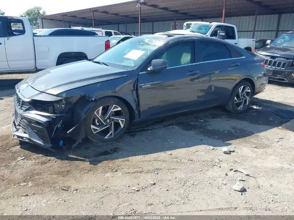 KMHLP4DG2RU840340 2024 HYUNDAI ELANTRA - Image 2