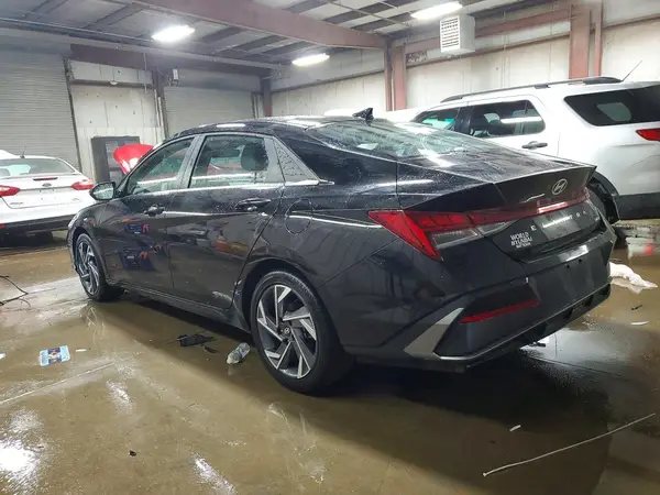 KMHLP4DG2SU056763 2025 HYUNDAI ELANTRA - Image 2