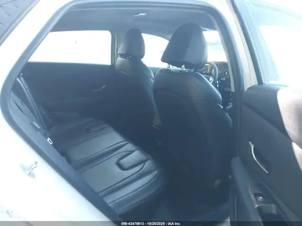KMHLP4DG2SU863428 2025 HYUNDAI ELANTRA - Image 8