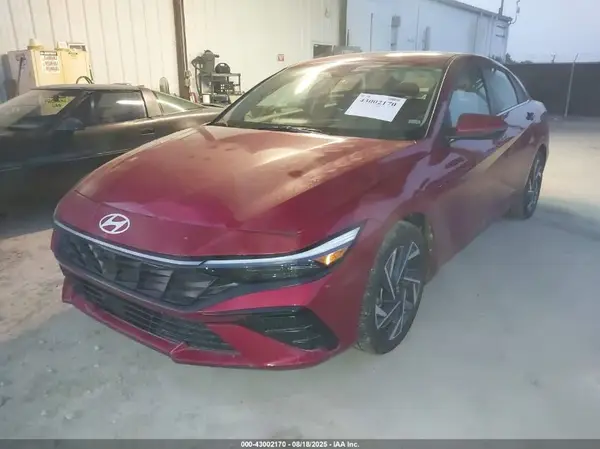 KMHLP4DG2SU885090 2025 HYUNDAI ELANTRA - Image 2