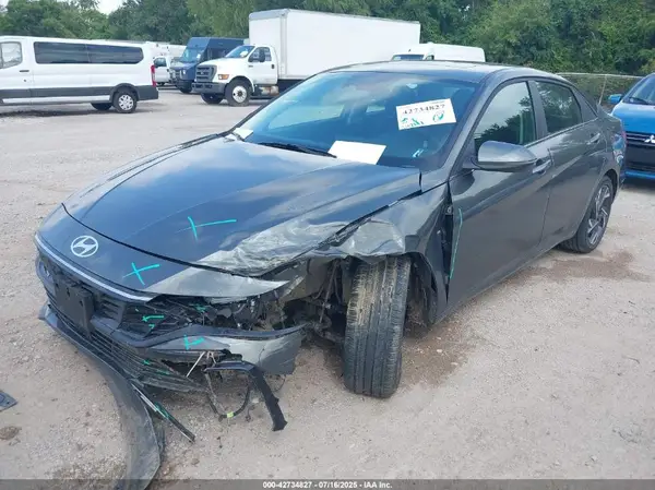 KMHLP4DG2SU894484 2025 HYUNDAI ELANTRA - Image 2