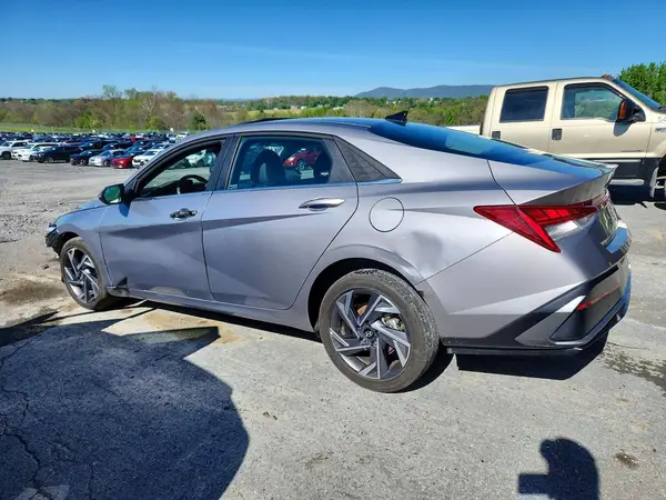 KMHLP4DG2SU958250 2025 HYUNDAI ELANTRA - Image 2