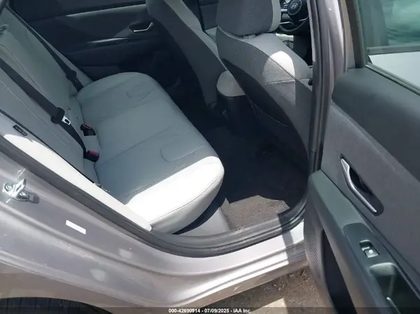 KMHLP4DG2SU994083 2025 HYUNDAI ELANTRA - Image 8