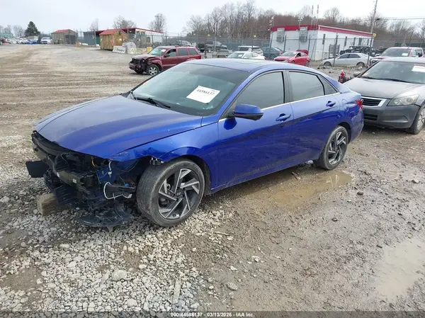 KMHLP4DG3RU635884 2024 HYUNDAI ELANTRA - Image 2