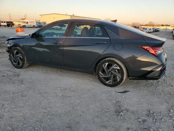 KMHLP4DG3RU664883 2024 HYUNDAI ELANTRA - Image 2