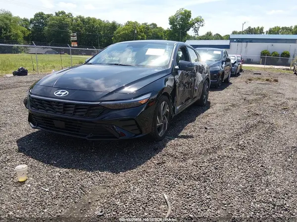 KMHLP4DG3RU673065 2024 HYUNDAI ELANTRA - Image 2