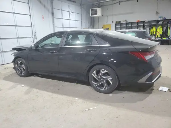 KMHLP4DG3RU692716 2024 HYUNDAI ELANTRA - Image 2