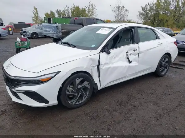 KMHLP4DG3RU715525 2024 HYUNDAI ELANTRA - Image 2