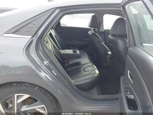 KMHLP4DG3RU750338 2024 HYUNDAI ELANTRA - Image 8