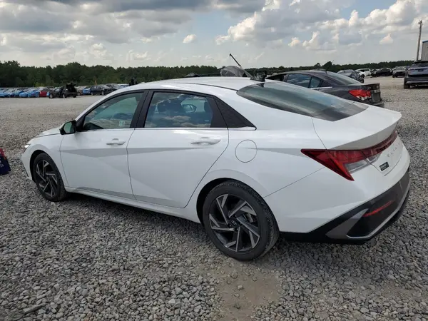 KMHLP4DG3RU770282 2024 HYUNDAI ELANTRA - Image 2