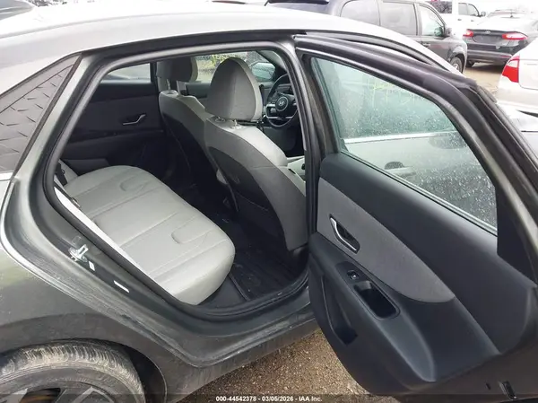 KMHLP4DG3RU842498 2024 HYUNDAI ELANTRA - Image 8