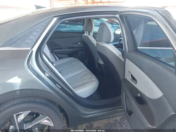 KMHLP4DG3SU003182 2025 HYUNDAI ELANTRA - Image 8